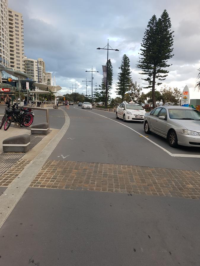 The Sands Surfers Paradise Esterno foto